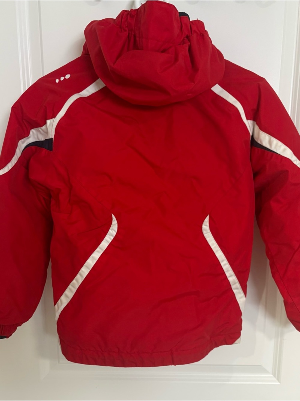 Wedze Red Hooded Ski Jacket with White Accents Water Prooof - Picture 3 of 8